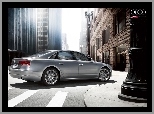 Miasto, Srebrne, Audi A8 D4